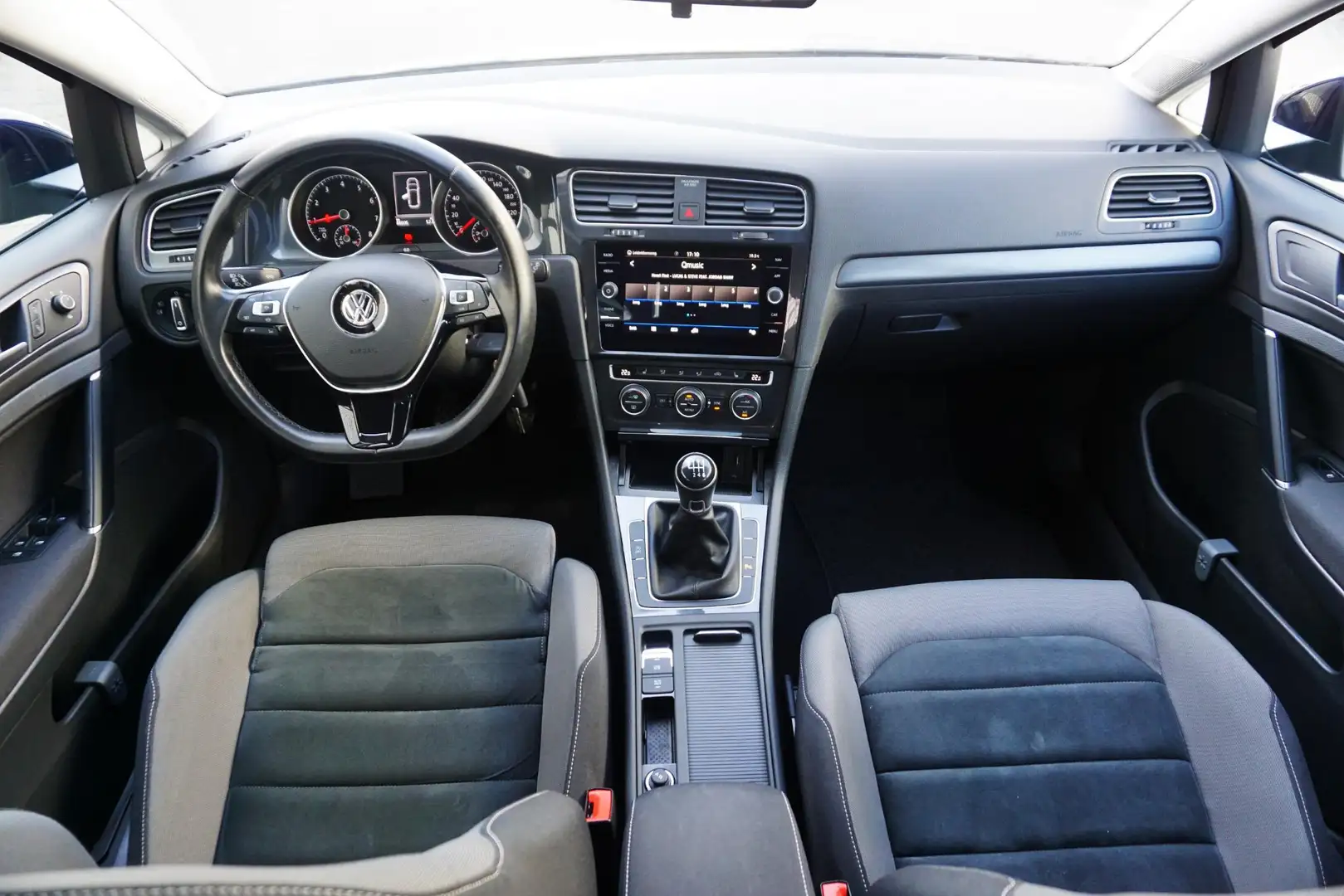 Volkswagen Golf Variant 1.5 TSI Comf.line Business/Massage stoelen/ Naviga Blauw - 2