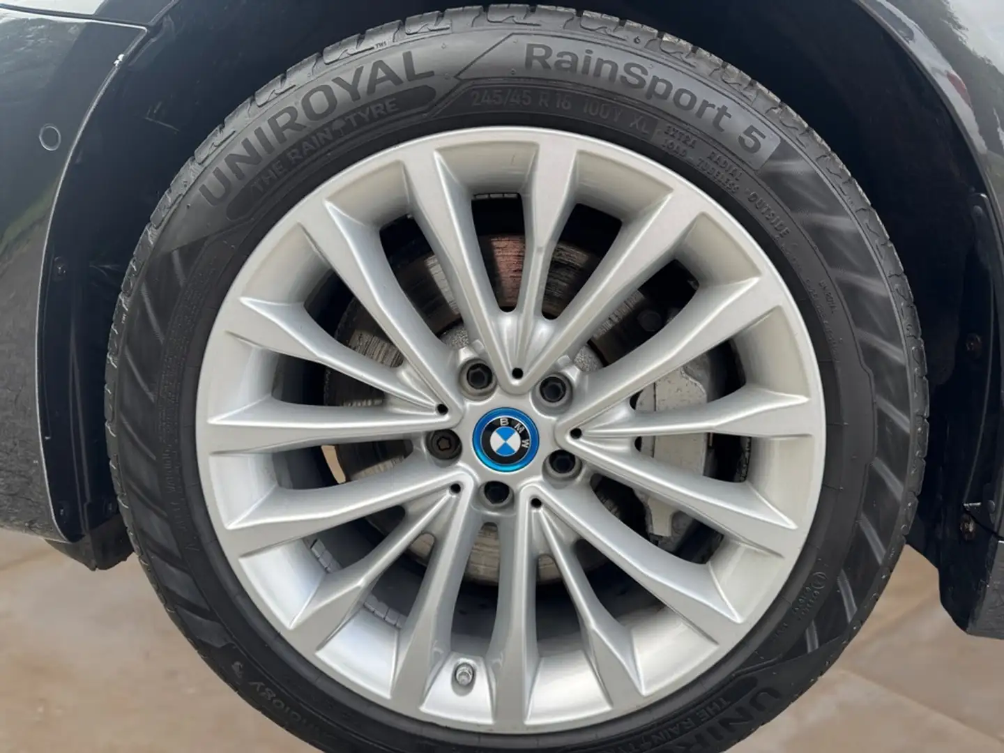 BMW 530 e Luxury Line Innovationsp. + GARANTIE Gris - 2