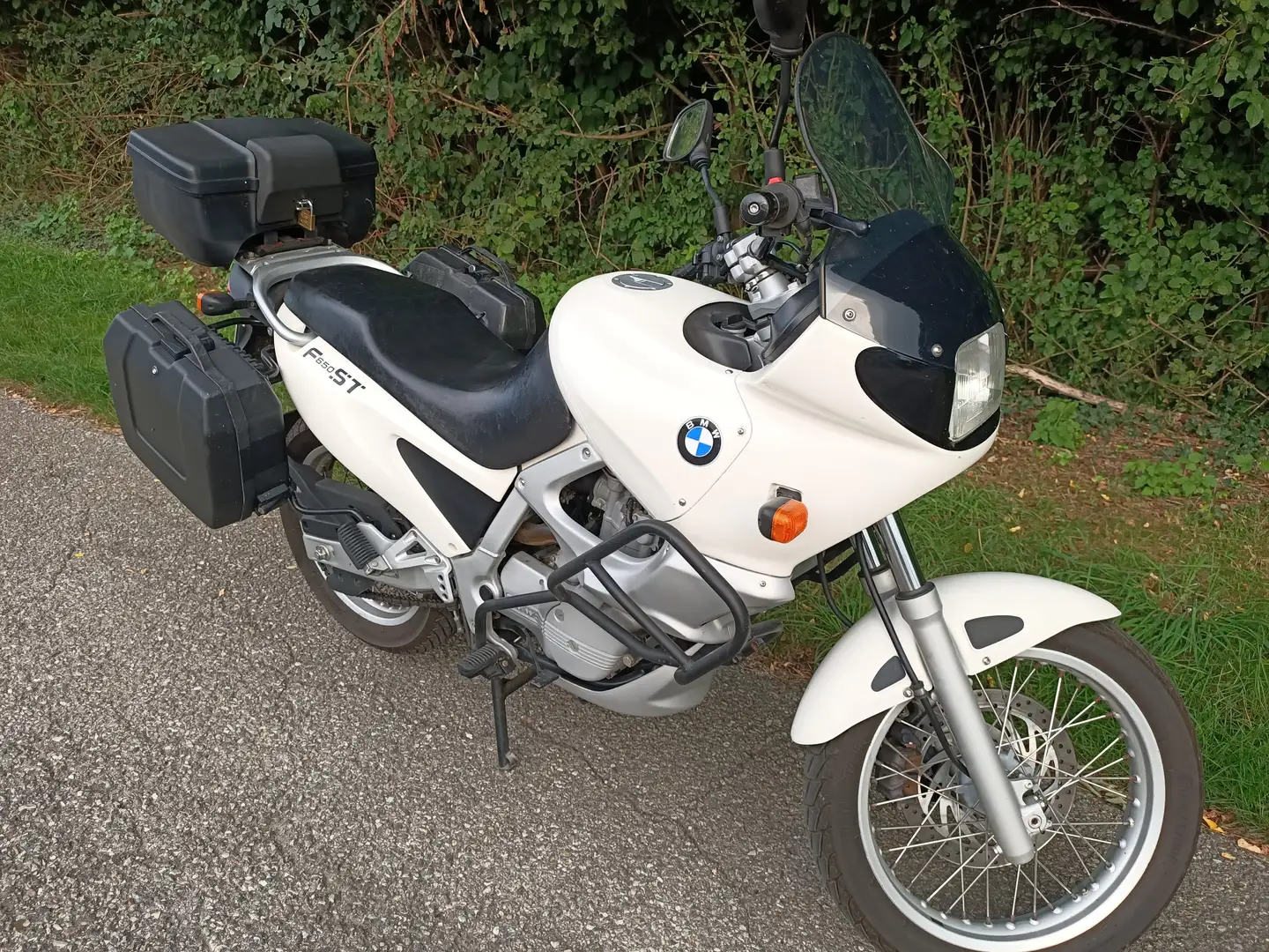 BMW F 650 ST Wit - 2