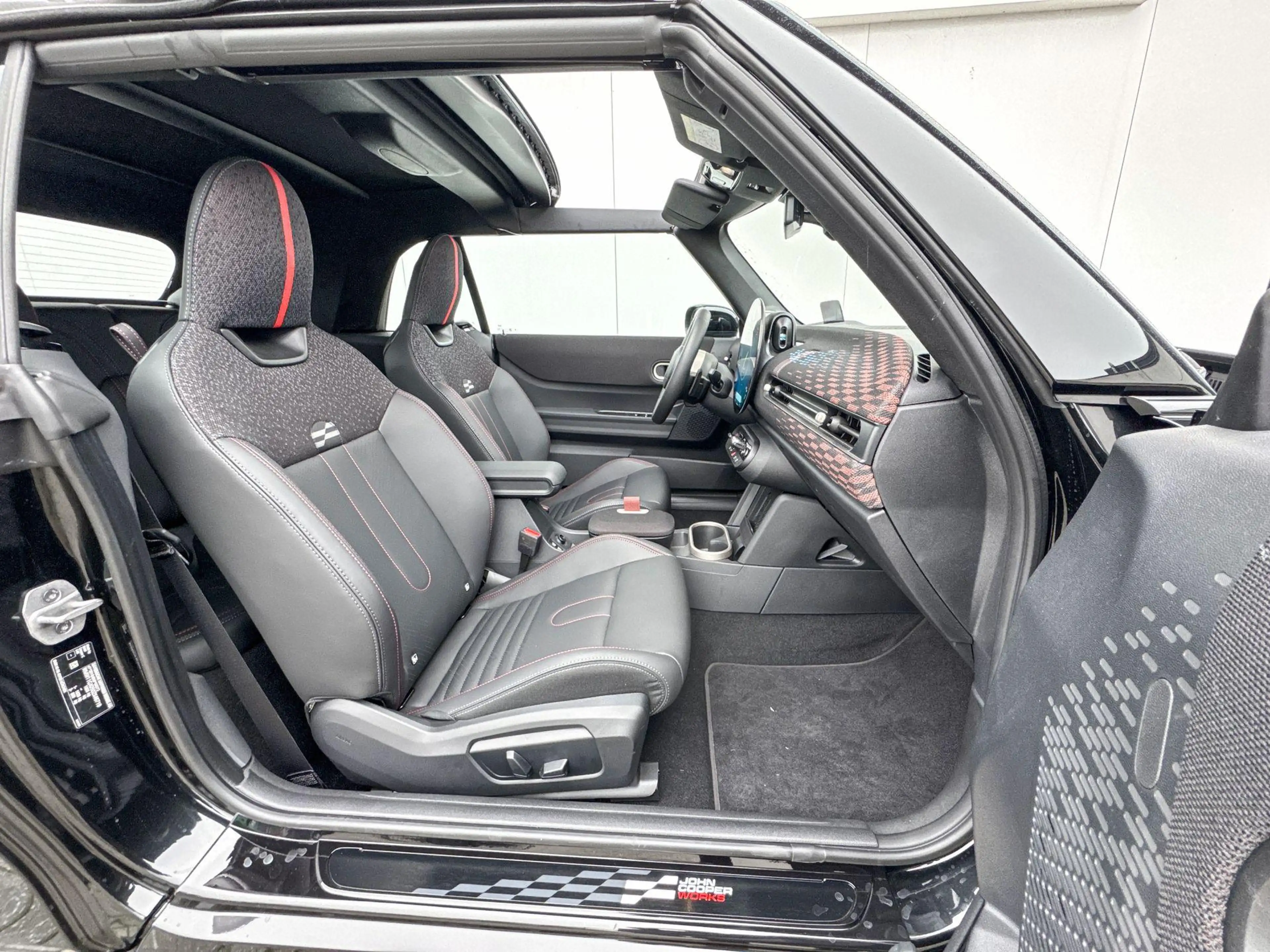 MINI Cooper C Cabrio 2.0 John Cooper Works Pakket XL - Boost Deals — photo 6