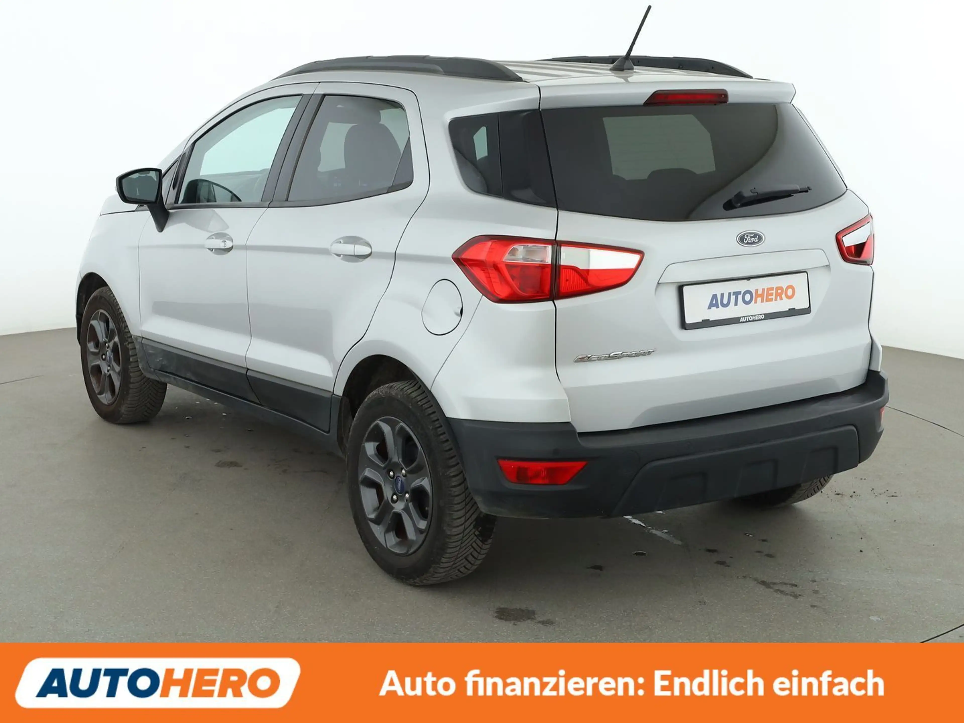 Ford EcoSport 1.0 EcoBoost Cool&Connect Aut*NAVI*TEMPO*PDC*SHZ* — photo 4