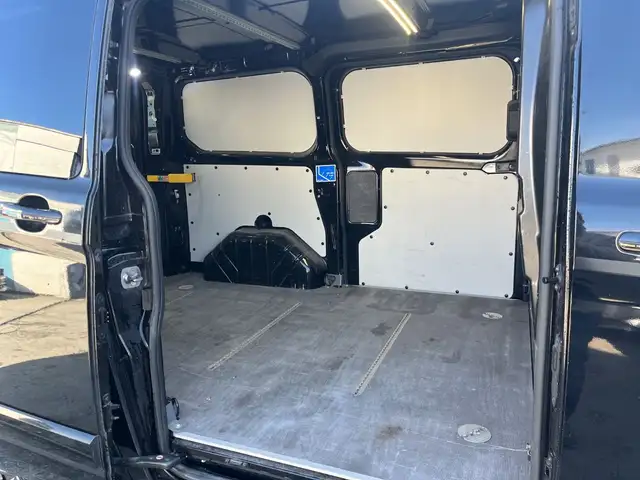 Ford Transit Custom view 15