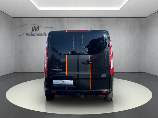 Ford Transit Custom view 5