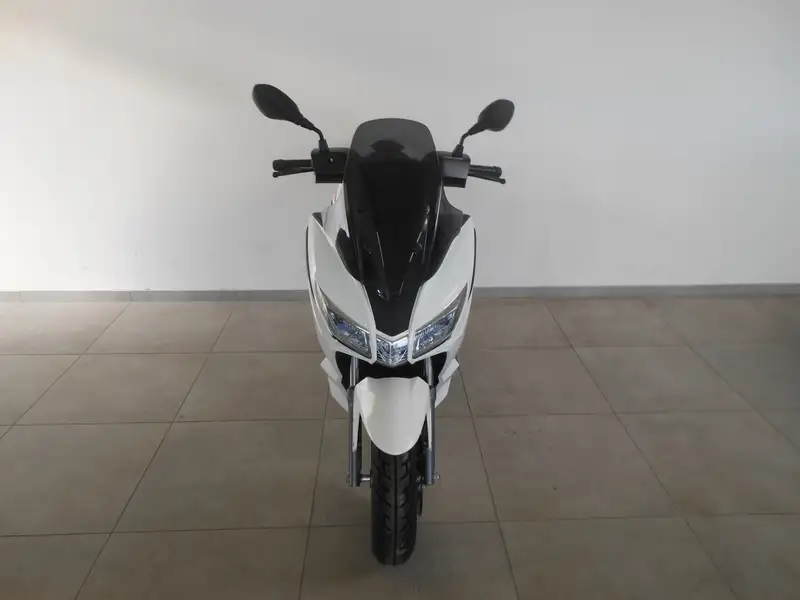 Aprilia SXR 50 - foto 7