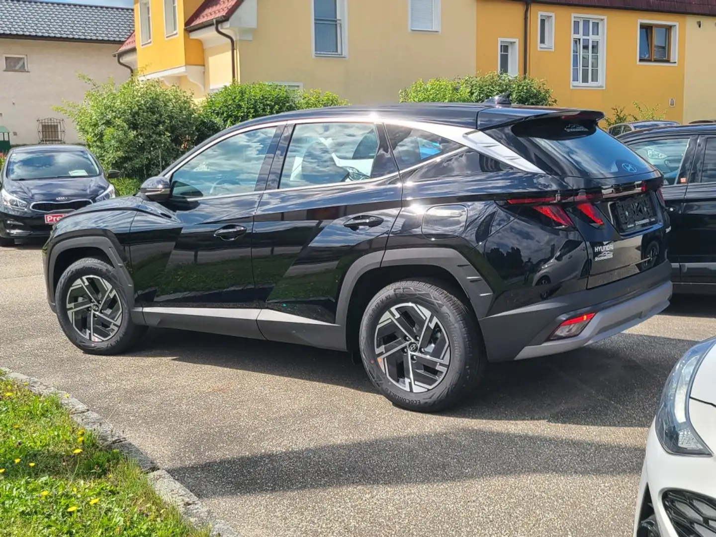Hyundai TUCSON NX4 Smart Line 1,6 T-GDi 2WD t5bs1-PP3 Schwarz - 2