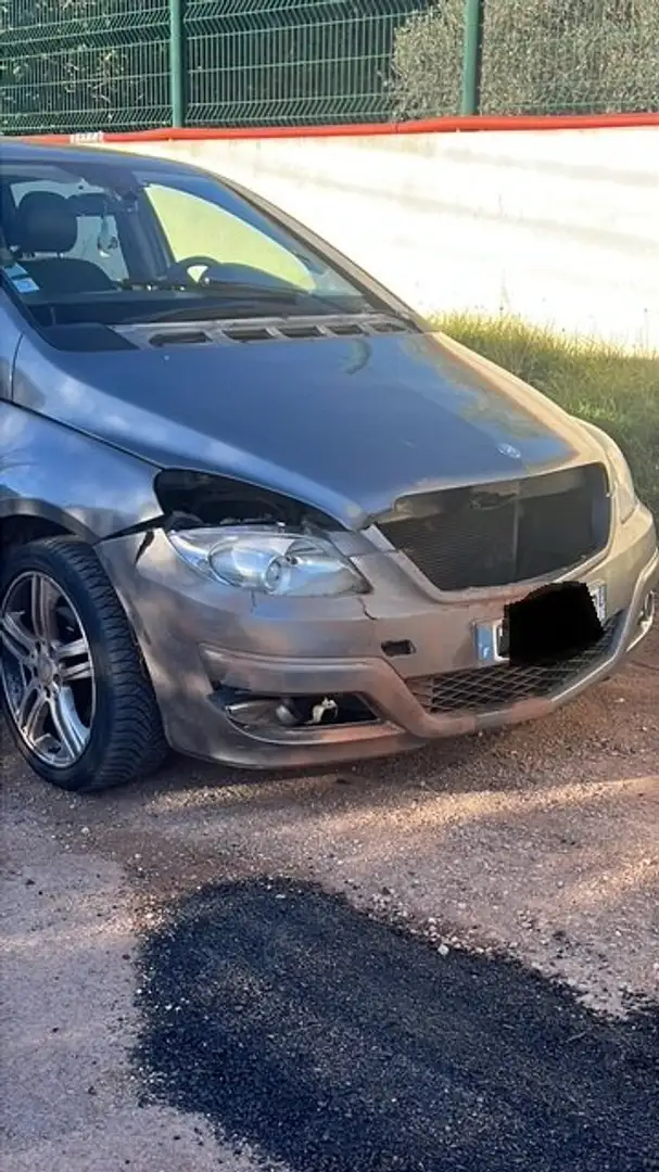 Mercedes-Benz 200 200 TD Contact Gri - 1