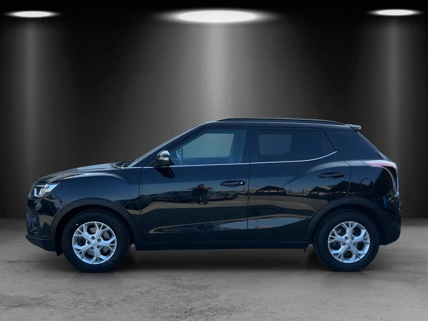 SsangYong Tivoli Quartz 1.5 T-GDI 2WD KAMERA/SHZ/NAVI/DAB/ Noir - 2
