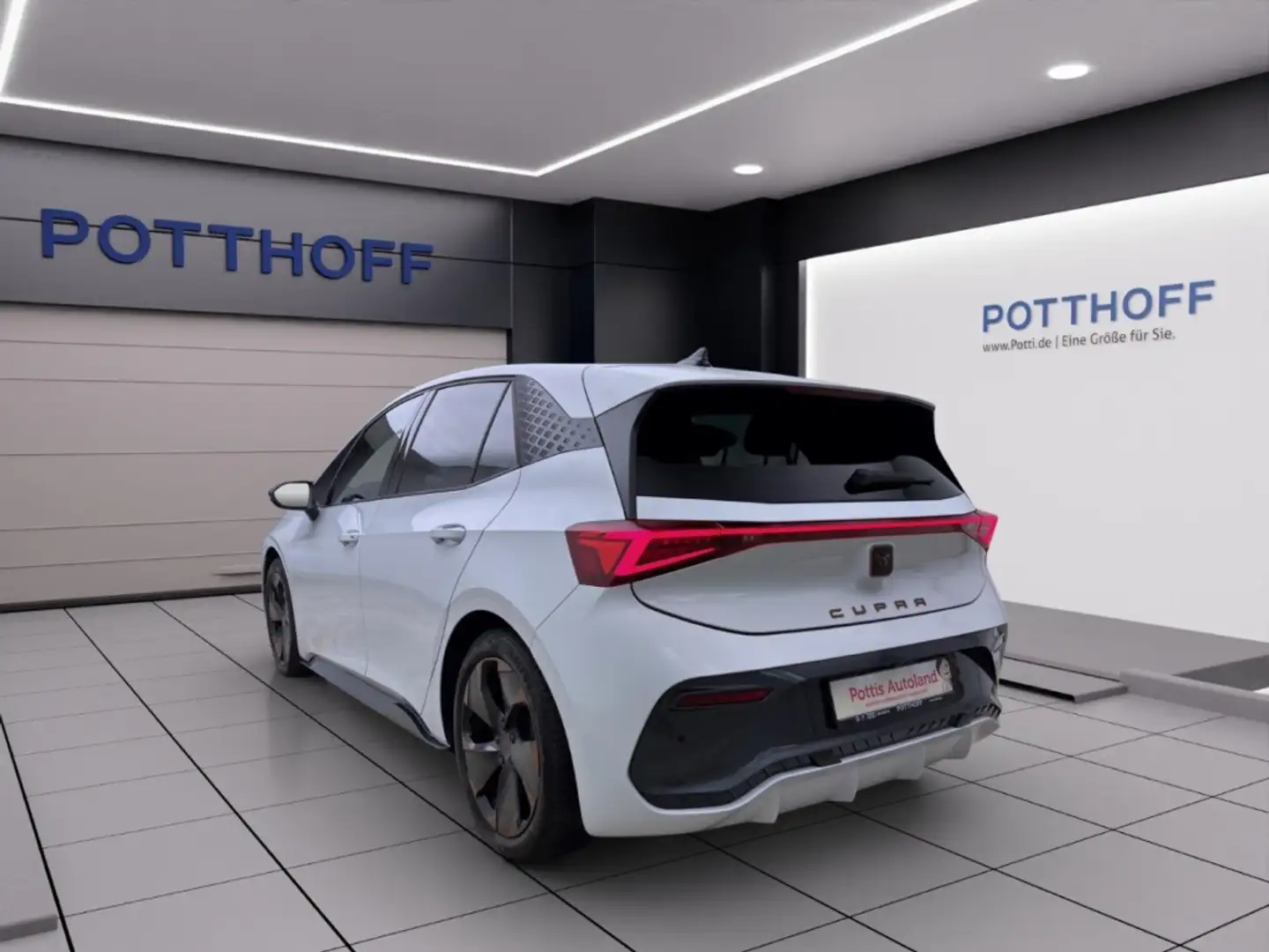 CUPRA Born NAVI KAMERA PDC LED SITZHZG ACC Weiß - 2