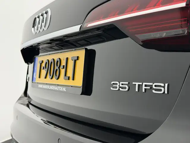 Audi A4 view 20