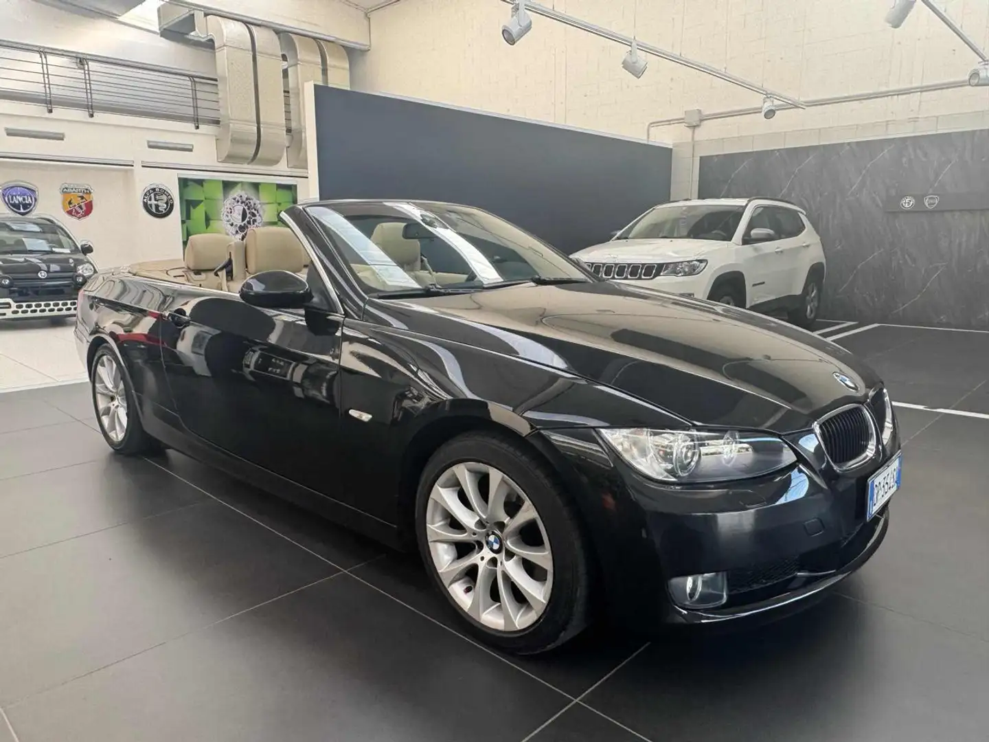 BMW 320 d cat Cabrio Eletta Noir - 1