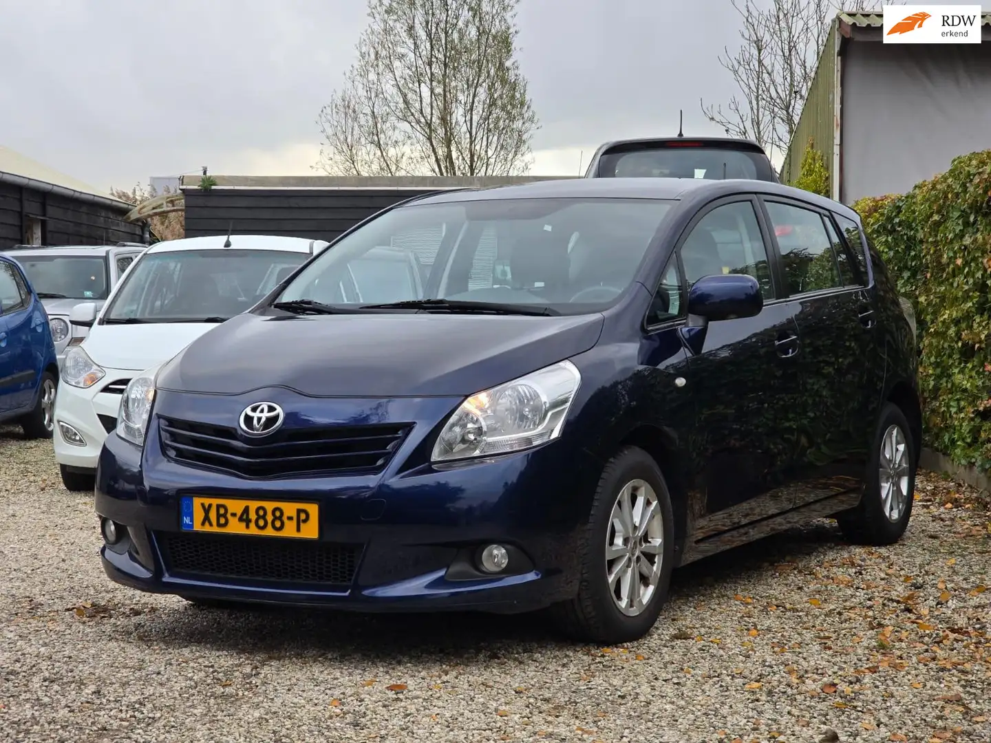 Toyota Verso 1.8 VVT-i Business Youngtimer/Automaat/Pano Blauw - 1