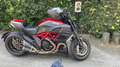Ducati Diavel carbon Zwart - thumbnail 3