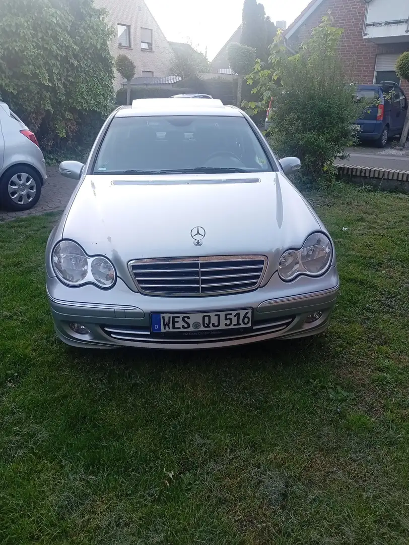 Mercedes-Benz E 220 CDI Automatik Elegance DPF - 1