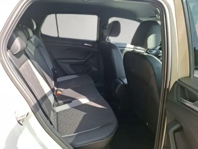 Volkswagen T-Cross view 12