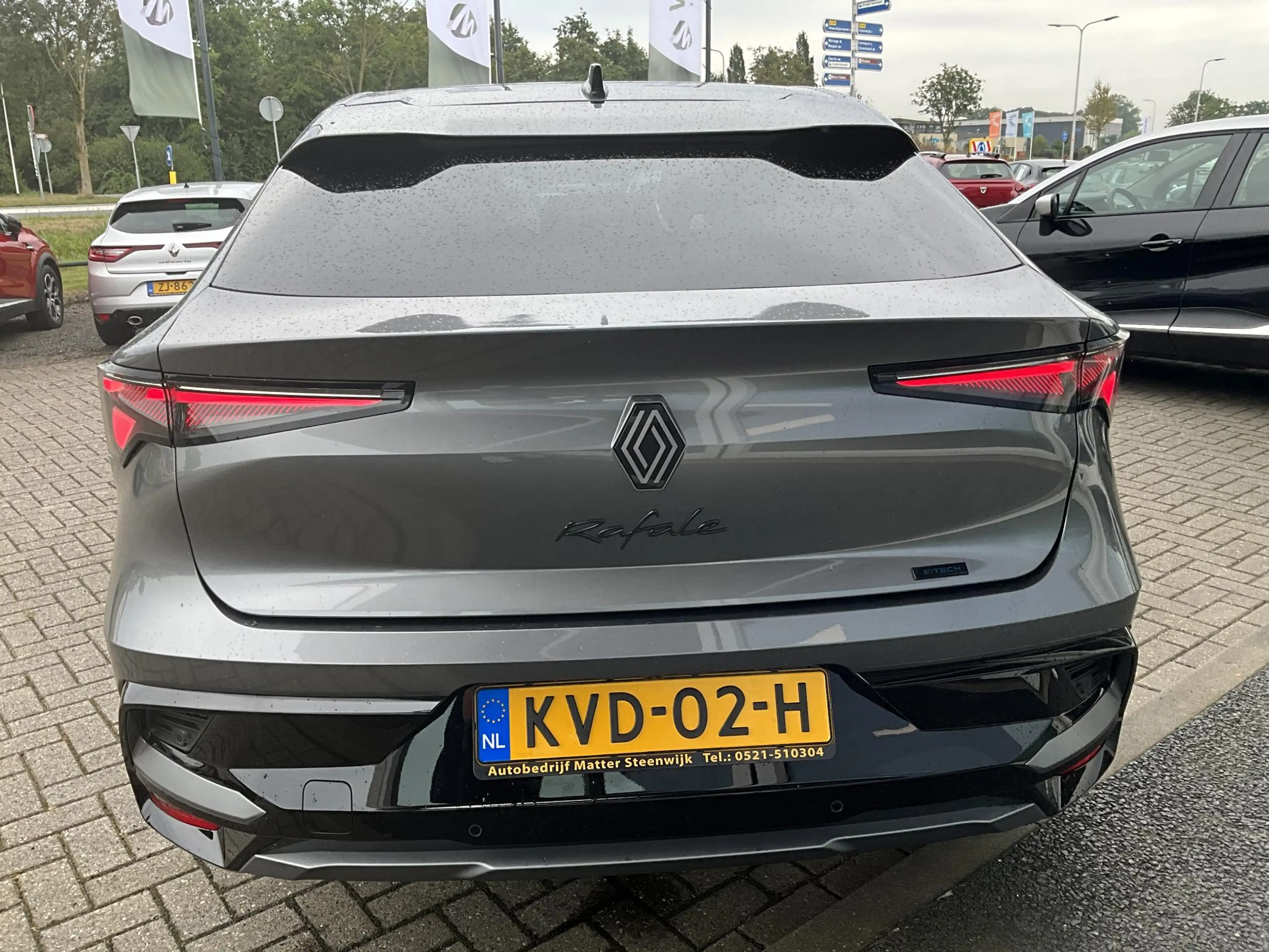 Renault Rafale 1.2 E-Tech 4x4 plug-in hybrid 300 esprit Alpine — photo 4