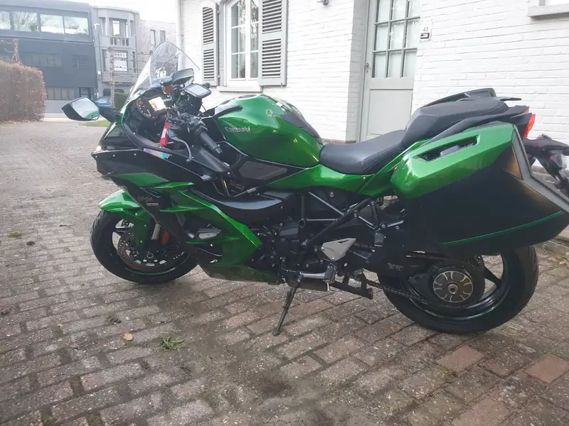 Kawasaki Ninja H2 - foto 2
