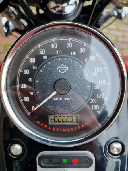 Harley-Davidson Dyna Fat Bob - foto 7