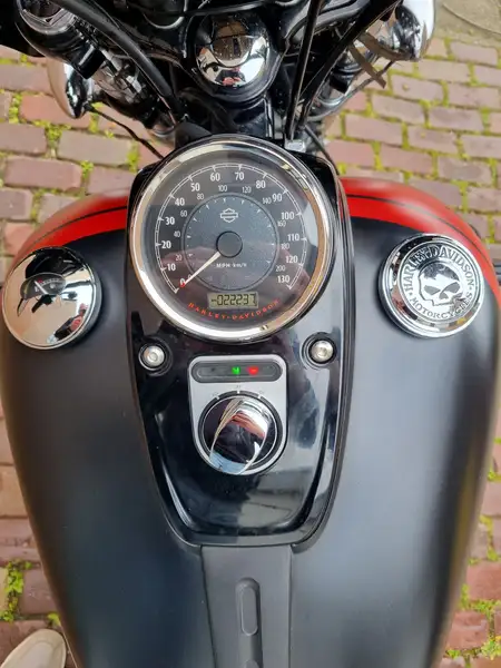 Harley-Davidson Dyna Fat Bob - foto 6