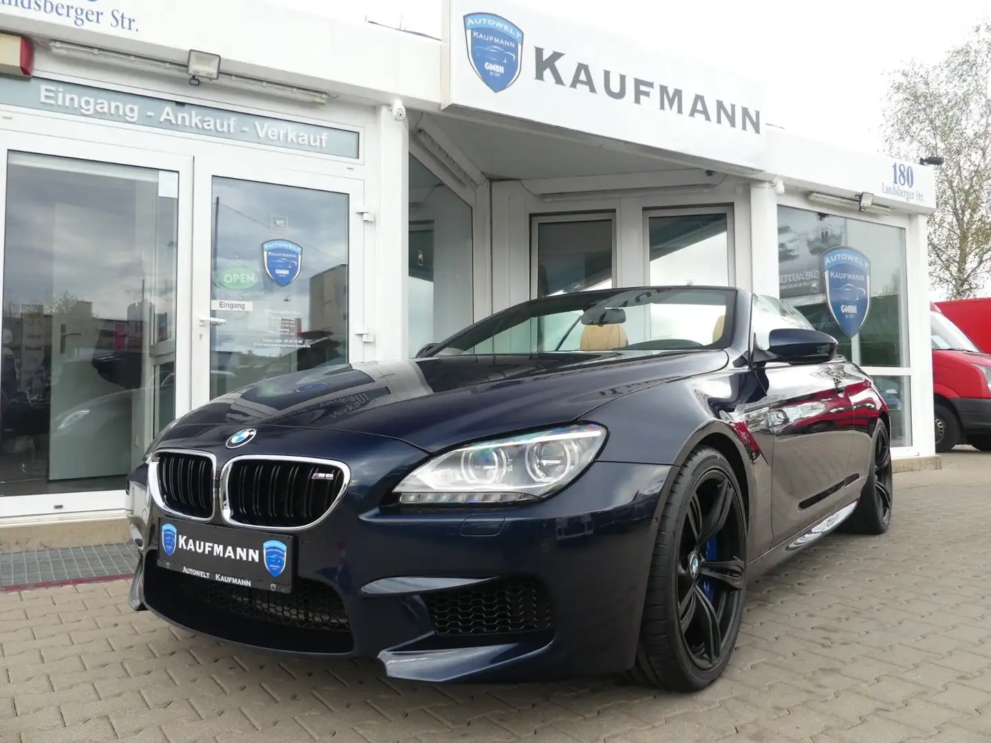 BMW M6 Cabrio Aut. LED 360°-Kamera HUD Navi Modrá - 1