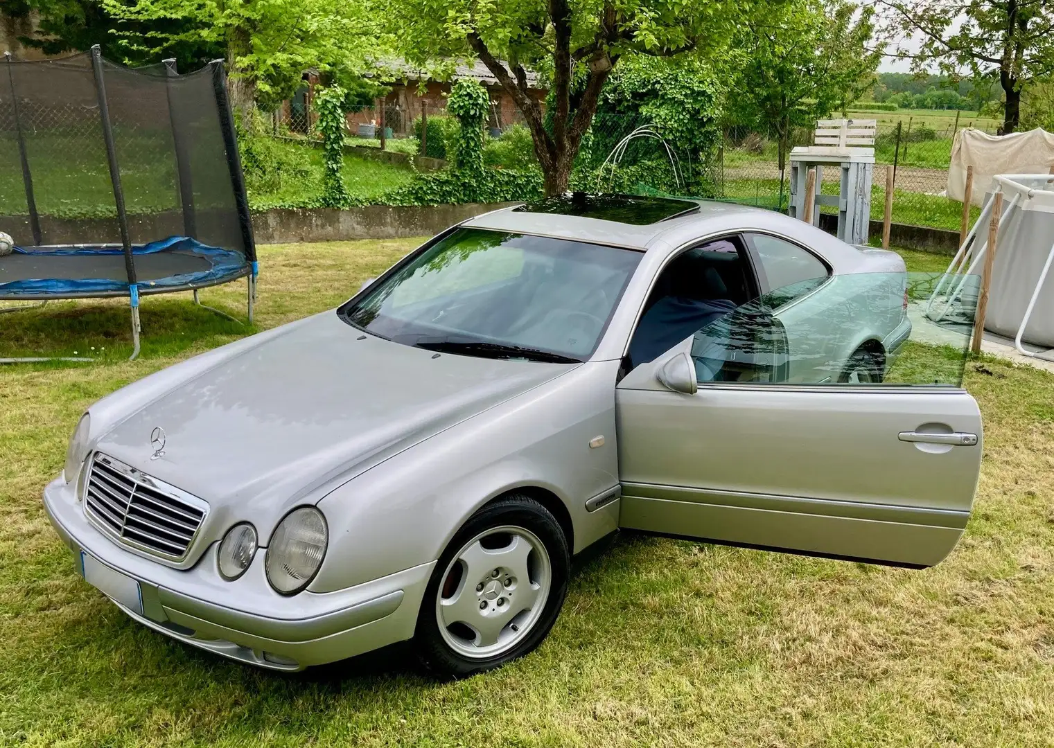 Mercedes-Benz CLK 320 Elegance Argintiu - 1