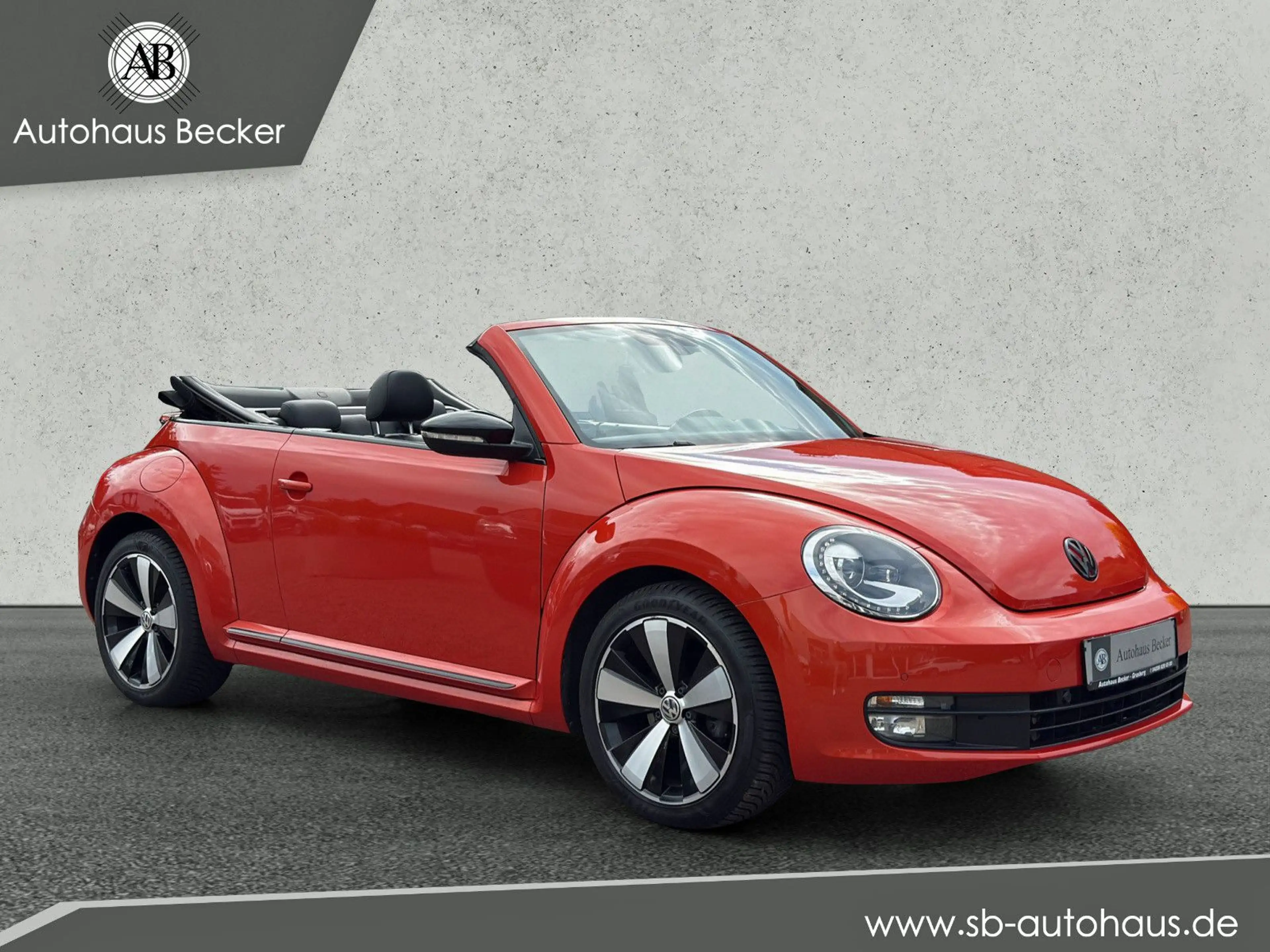 Volkswagen Beetle Cabriolet Club BMT+DSG+XENON+LEDER+KAMERA — photo 3