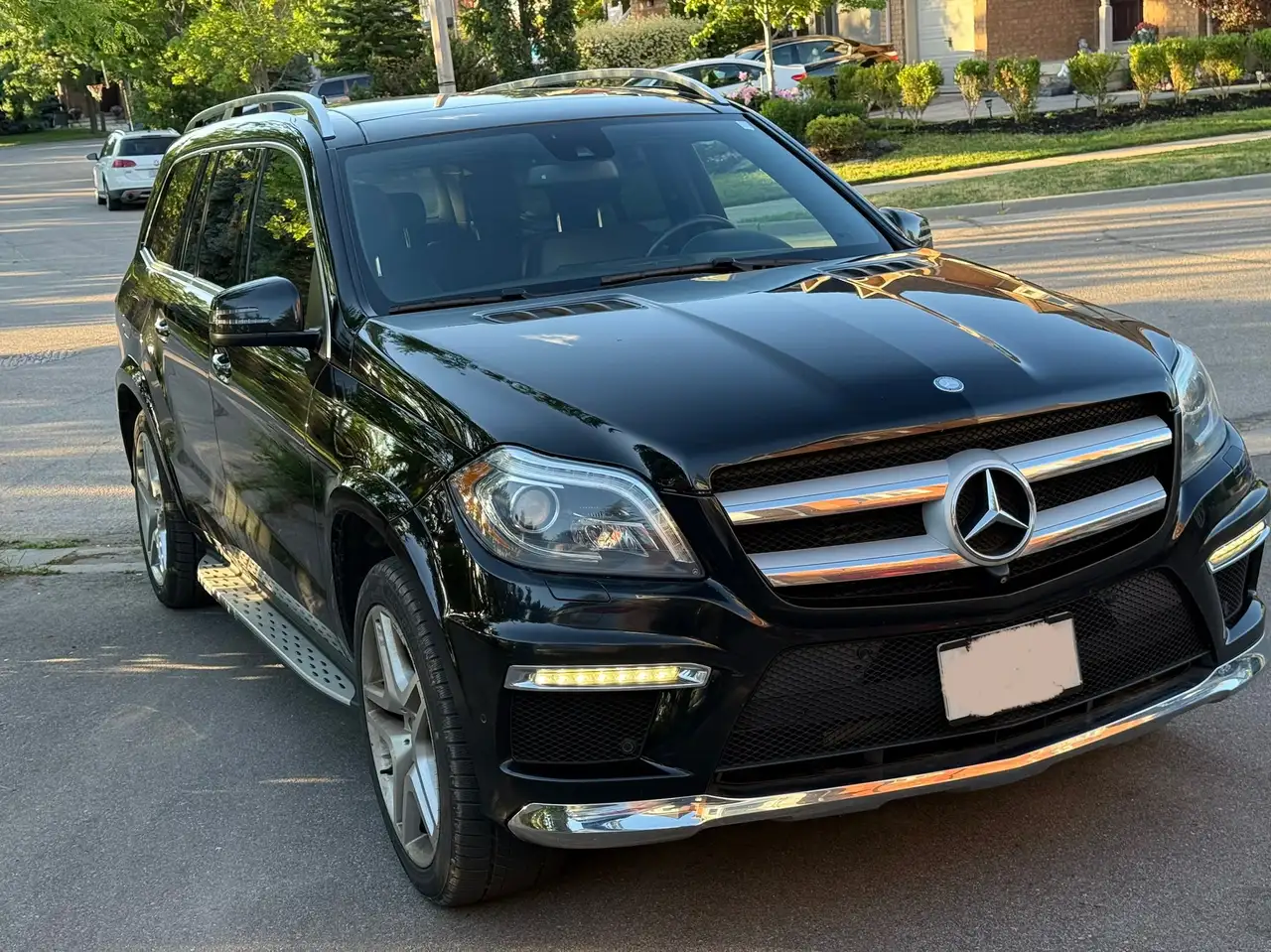 Mercedes-Benz GL-Class снимка Mercedes-Benz GL-Class