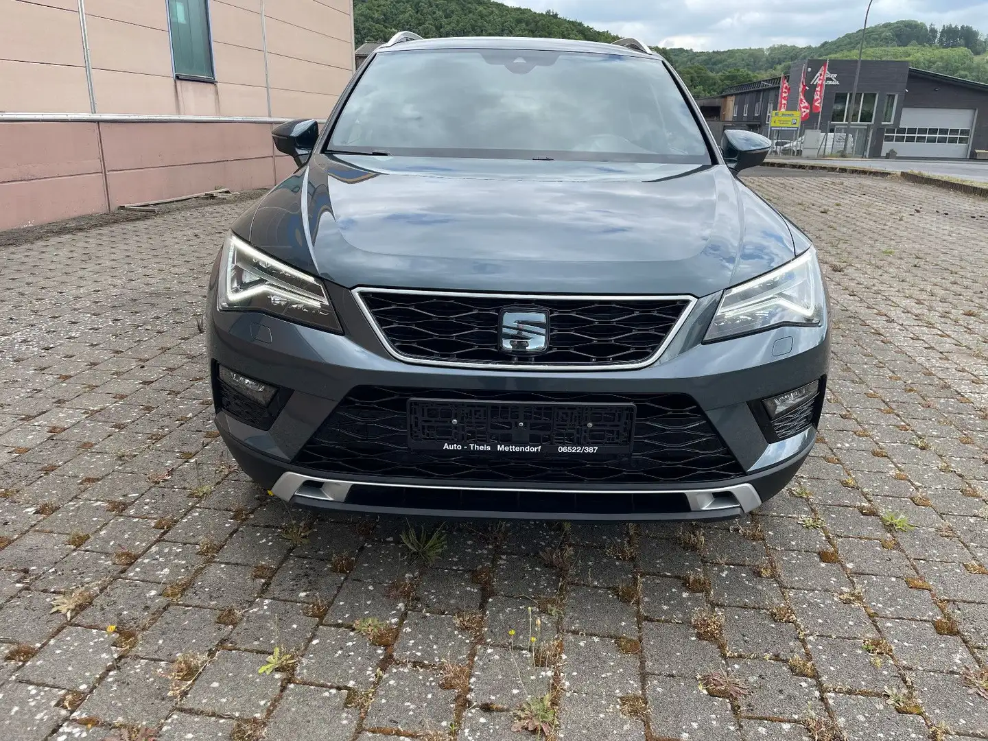 SEAT Ateca Xcellence Gris - 2