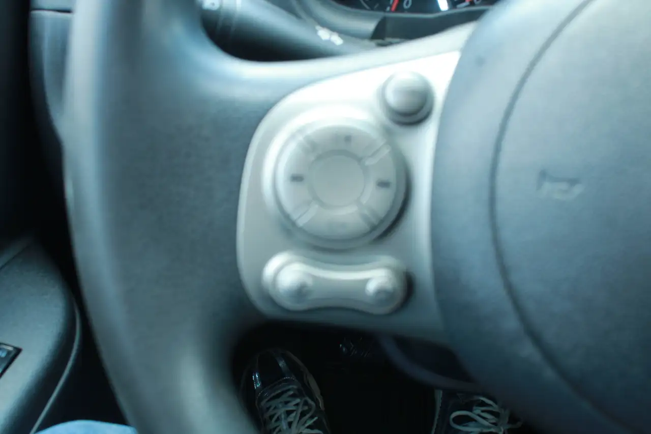 Nissan Micra photo Nissan Micra
