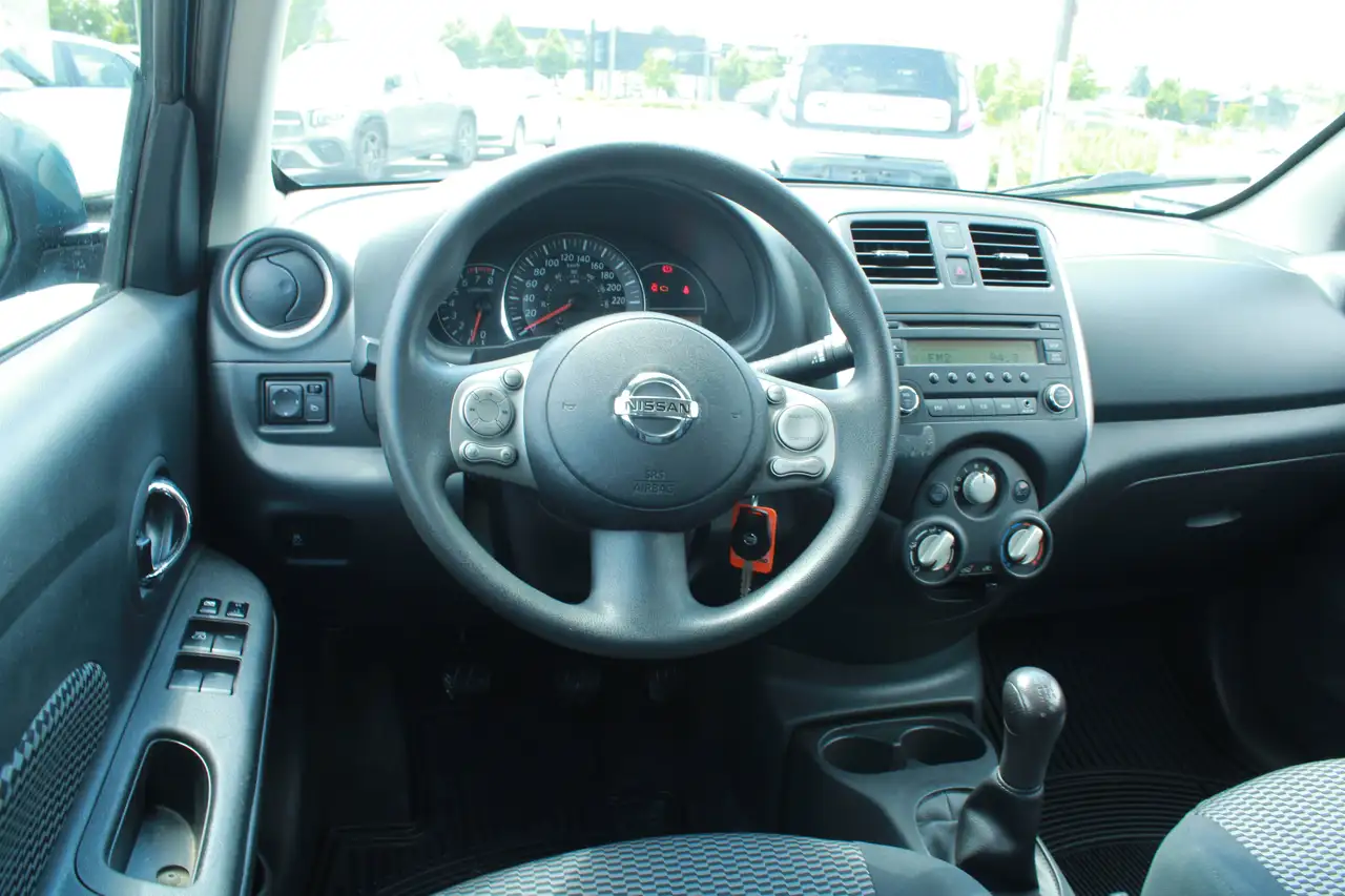 Nissan Micra photo Nissan Micra