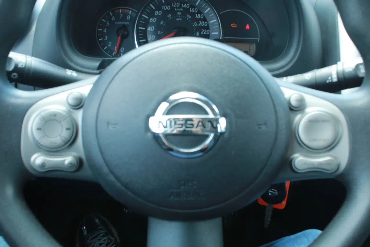 Nissan Micra photo Nissan Micra