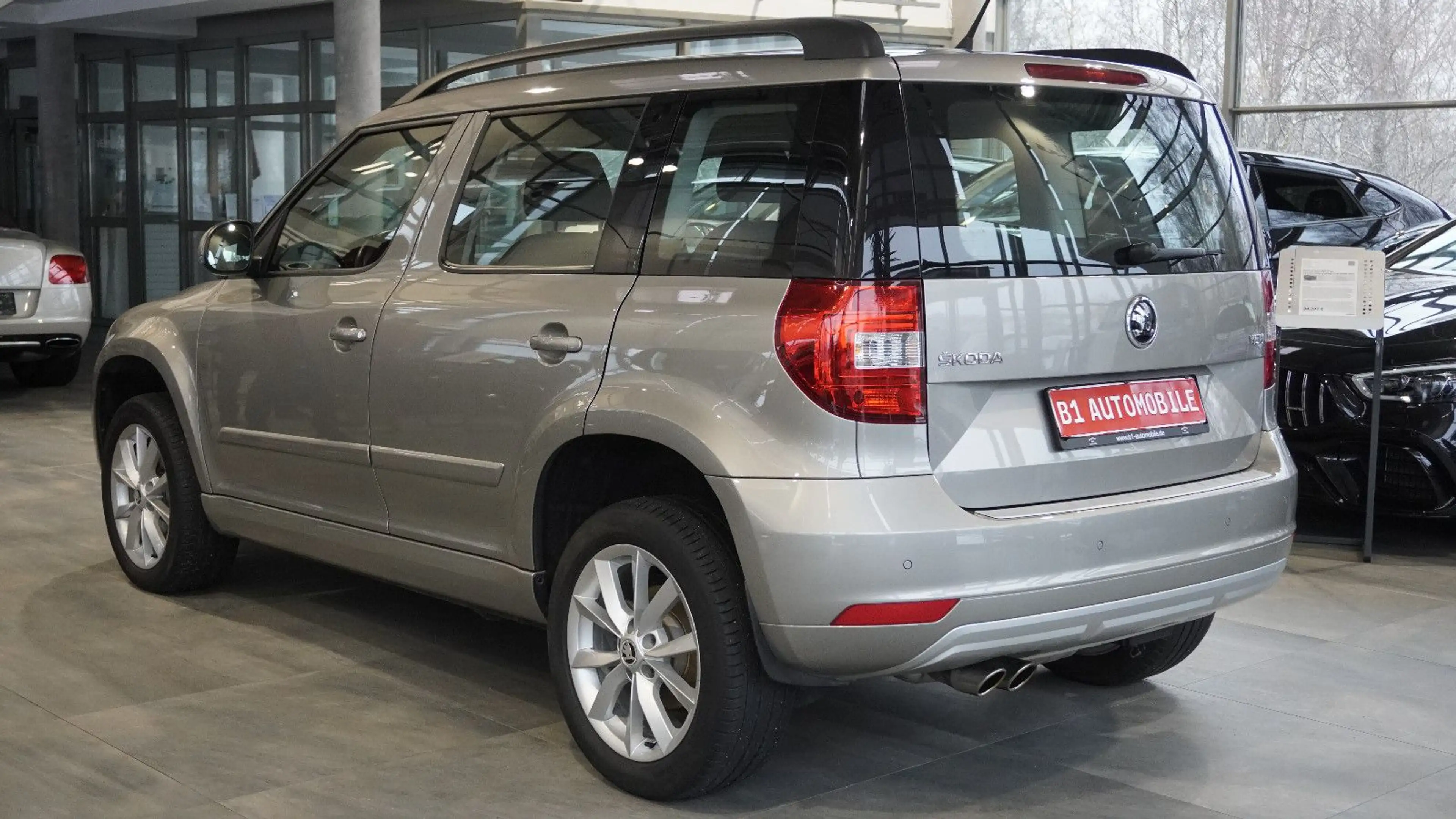 Skoda Yeti Style 4x4*AHK*BI-XENON*DAB* — photo 6
