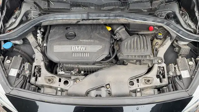 BMW 2 Series view 15
