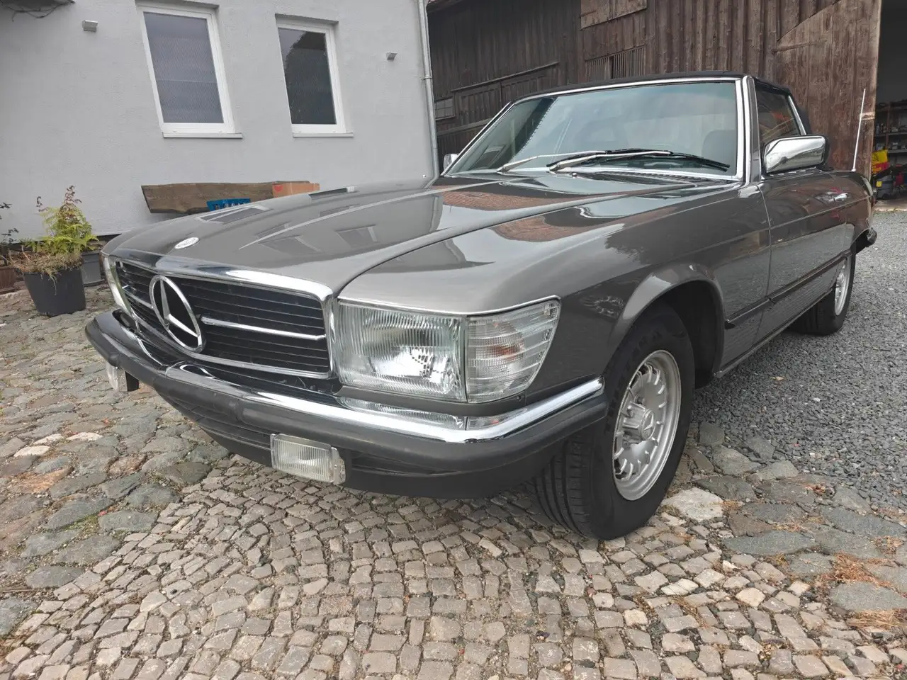 Mercedes-Benz SL 380, foto 5