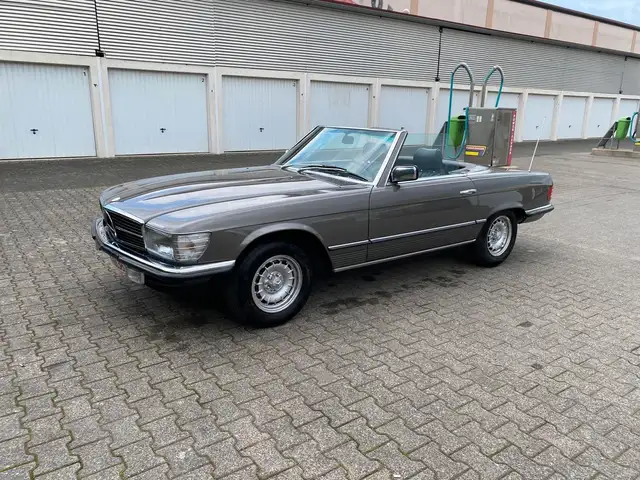 Mercedes-Benz SL 380