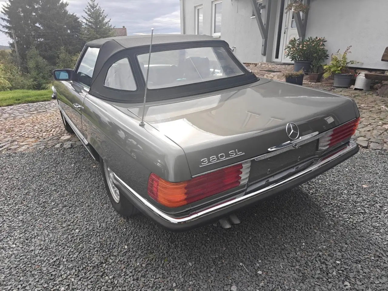 Mercedes-Benz SL 380, foto 9