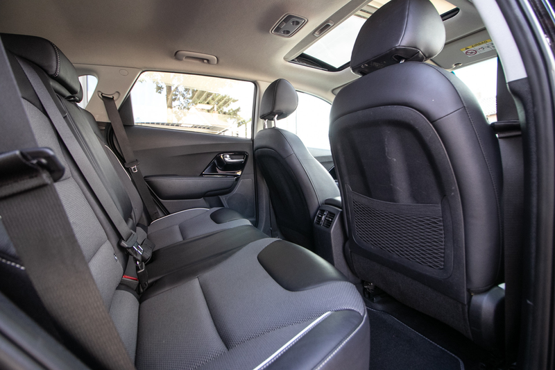 Kia e-Niro DynamicPlusLine 64 kWh - schuif/-kanteldak | Stoel — photo 7