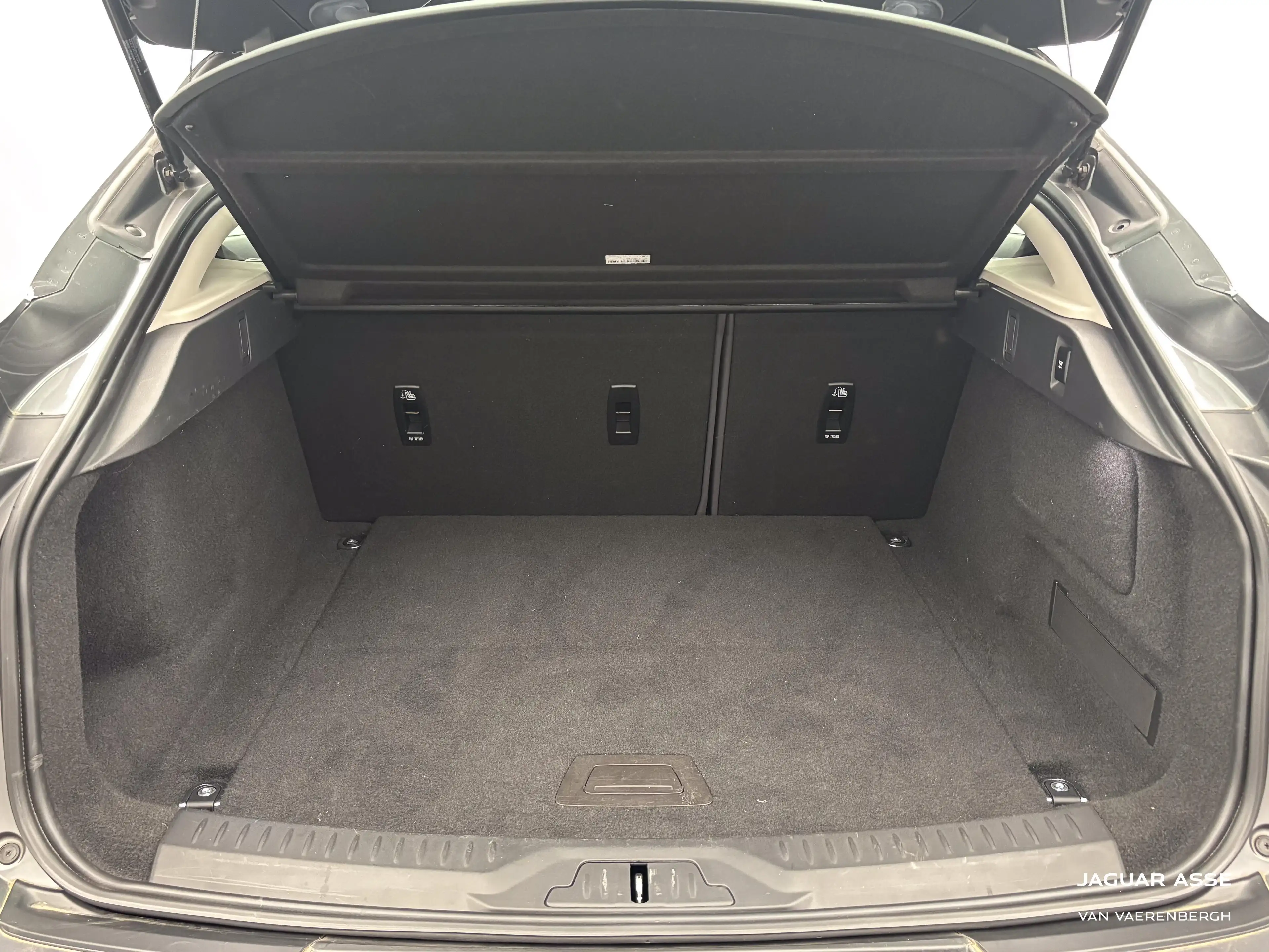 Jaguar I-Pace EV400 S AWD Aut. — photo 15
