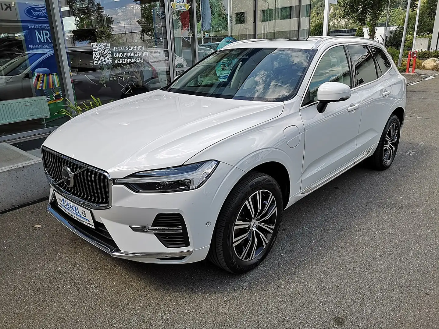 Volvo XC60 T6 AWD Recharge PHEV Inscription Geartronic Blanc - 1