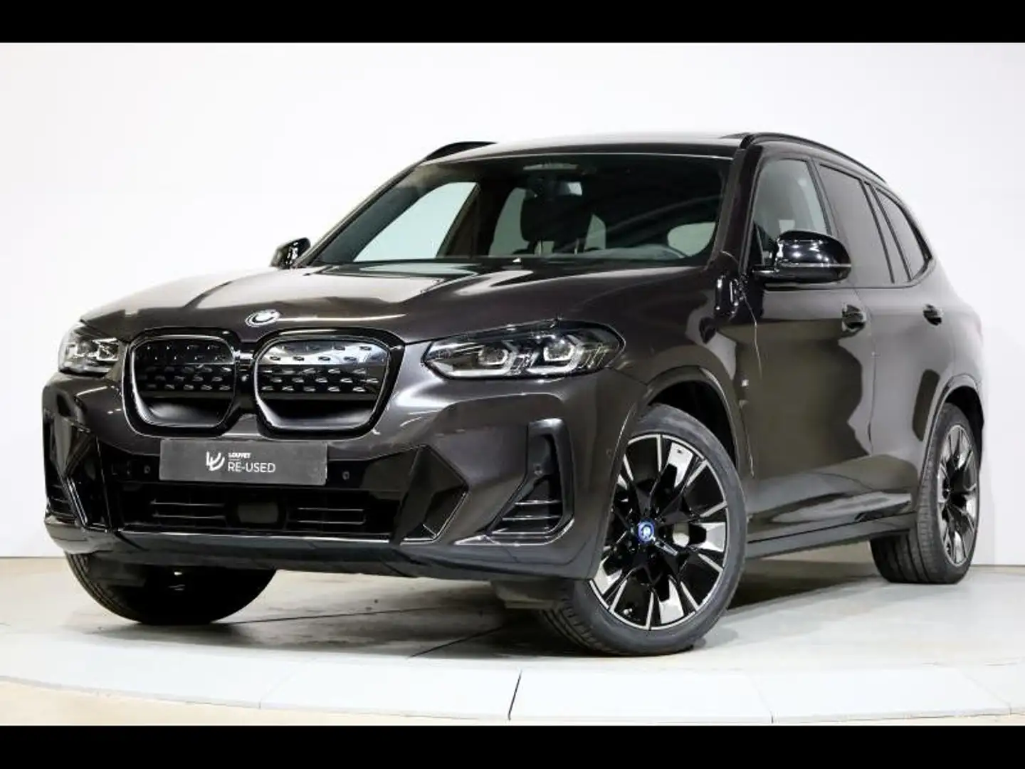 BMW iX3 Impressive Kit M Sport Grijs - 1