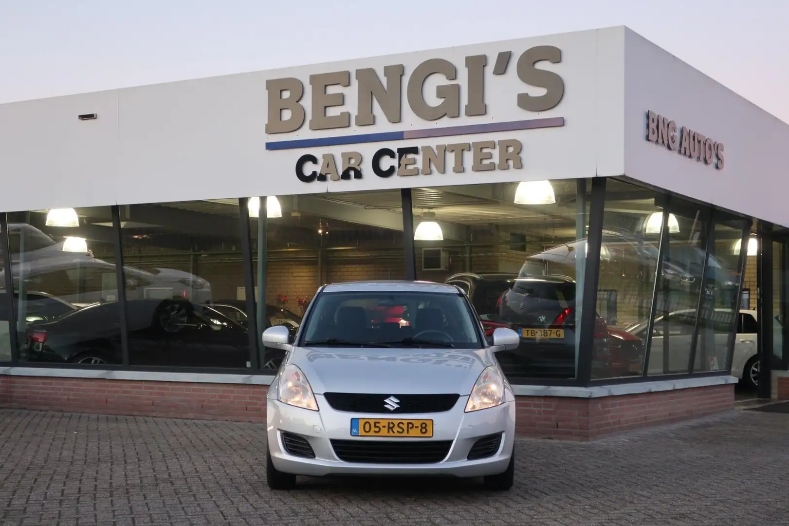 Suzuki Swift 1.2 Comfort EASSS AIRCO_5 DEURS_NAP. Gris - 2