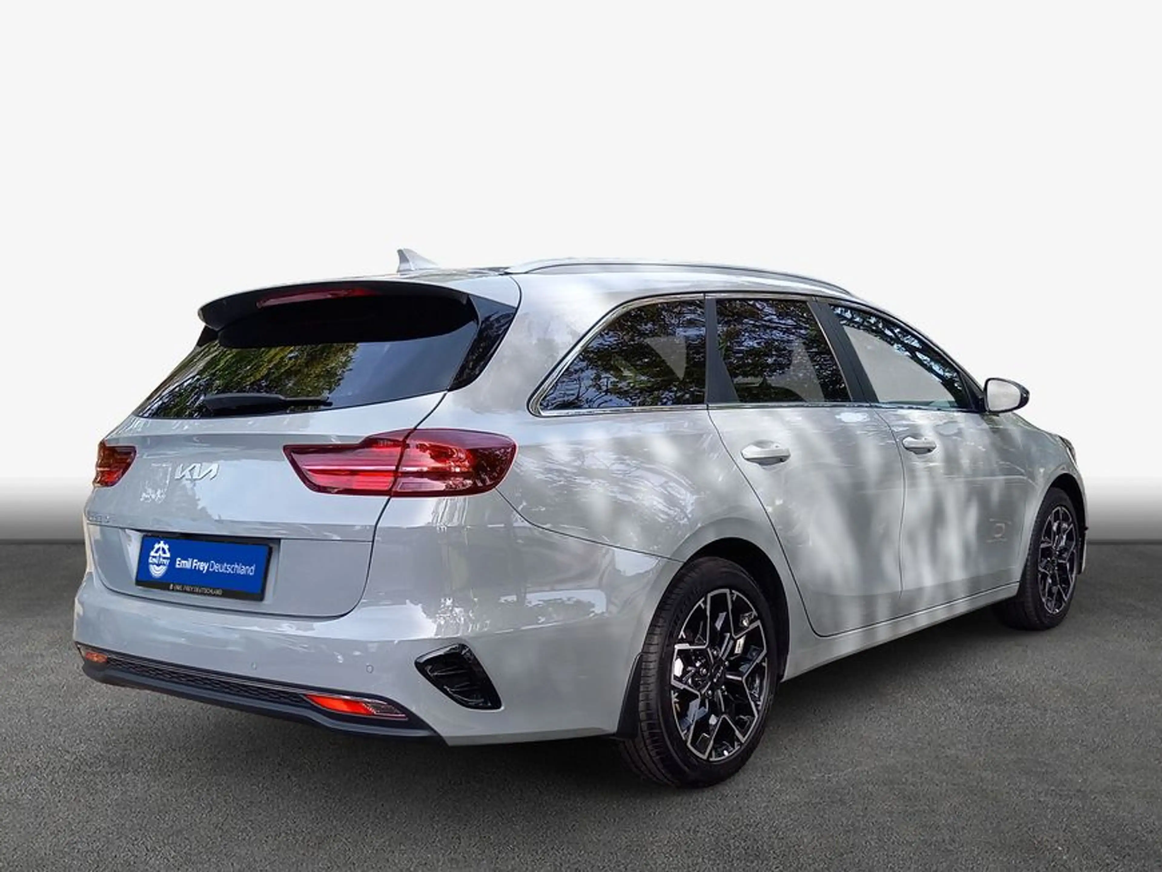 Kia Ceed SW / cee'd SW Ceed SW 1.5 T-GDI OPF Nightline Edition Winterreif — photo 2