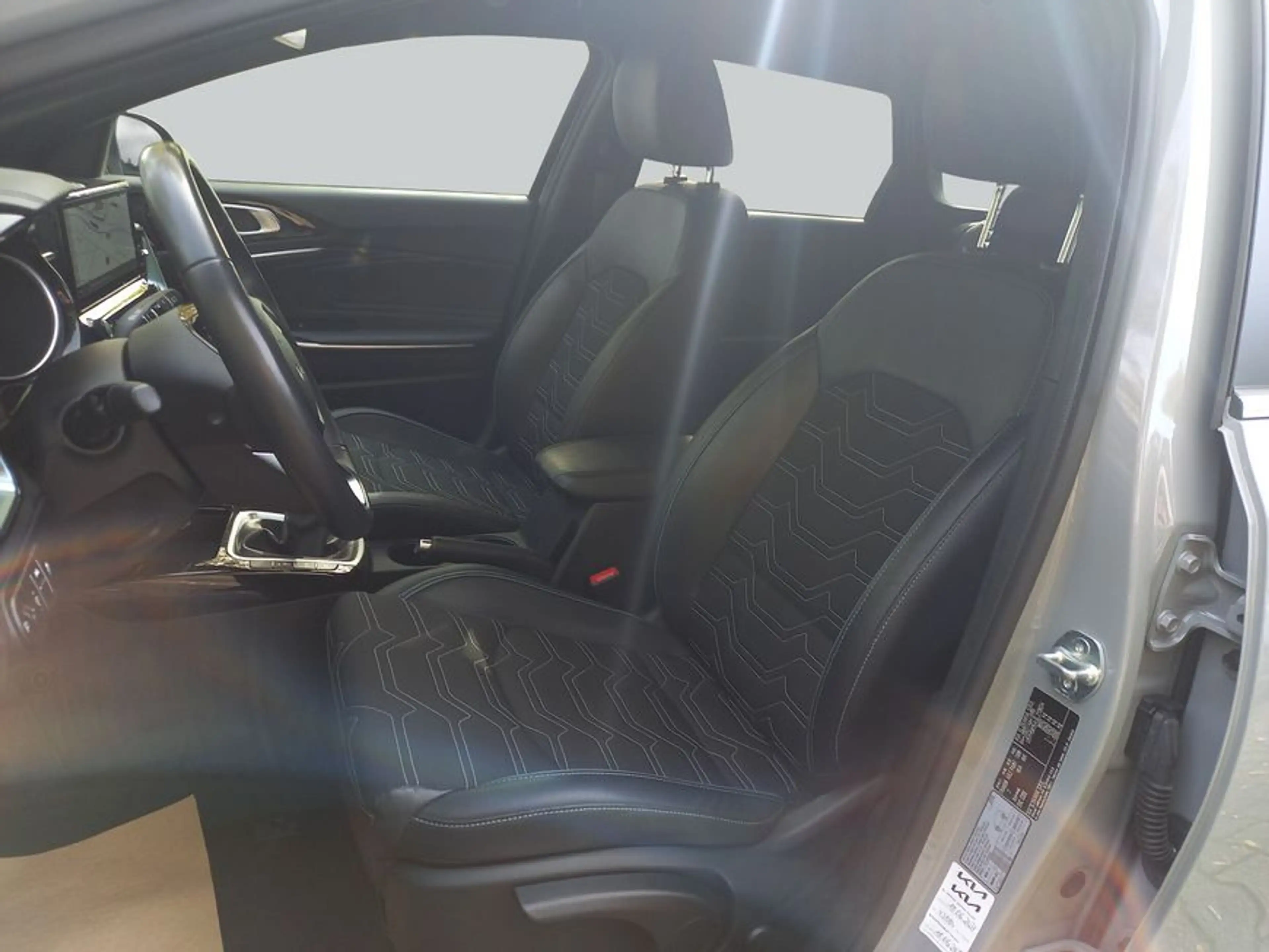 Kia Ceed SW / cee'd SW Ceed SW 1.5 T-GDI OPF Nightline Edition Winterreif — photo 10