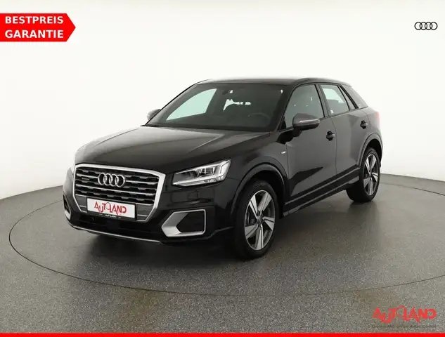 Audi Q2 2.0 TFSI Quattro S-Line LED Teilleder AHK PDC
