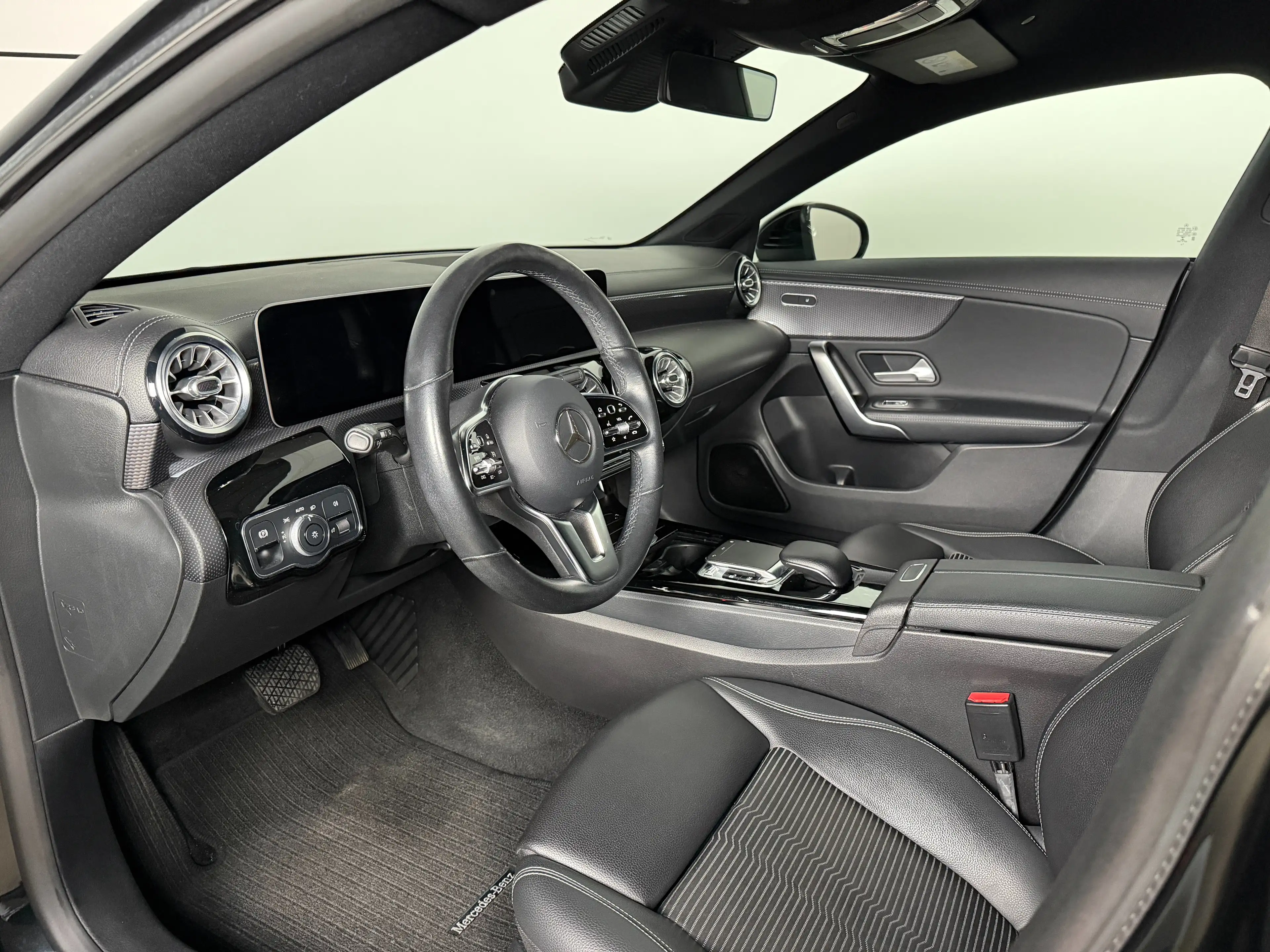 Mercedes-Benz CLA 220 CLA 220 d (118.614) — photo 13