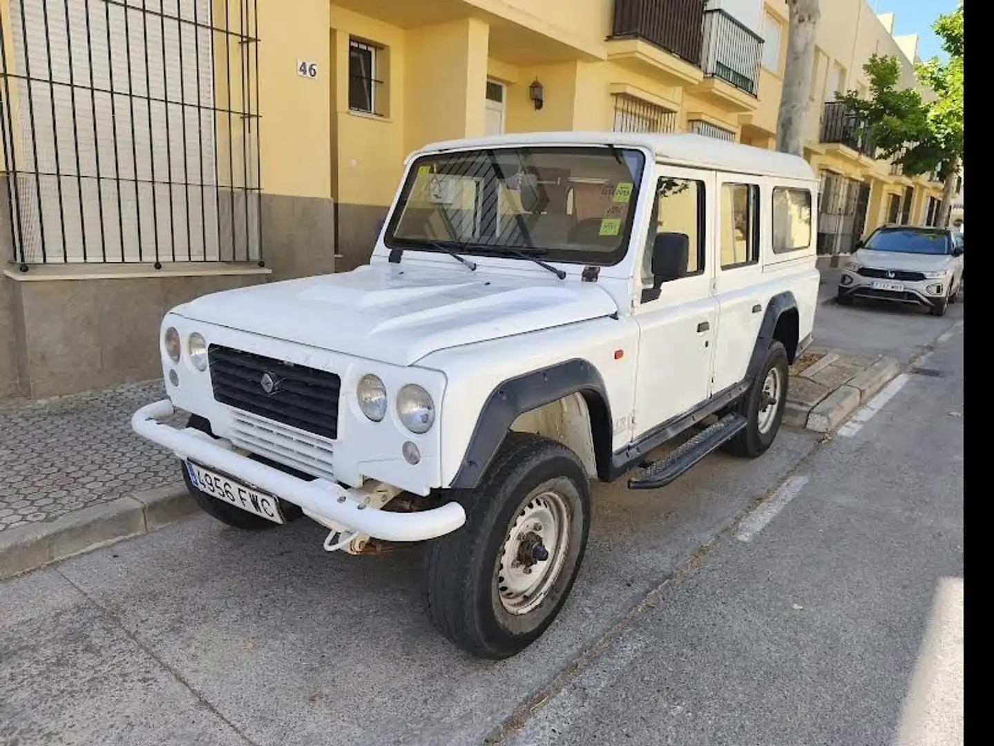 Santana Anibal Anibal 2.8 CRD Weiß - 2