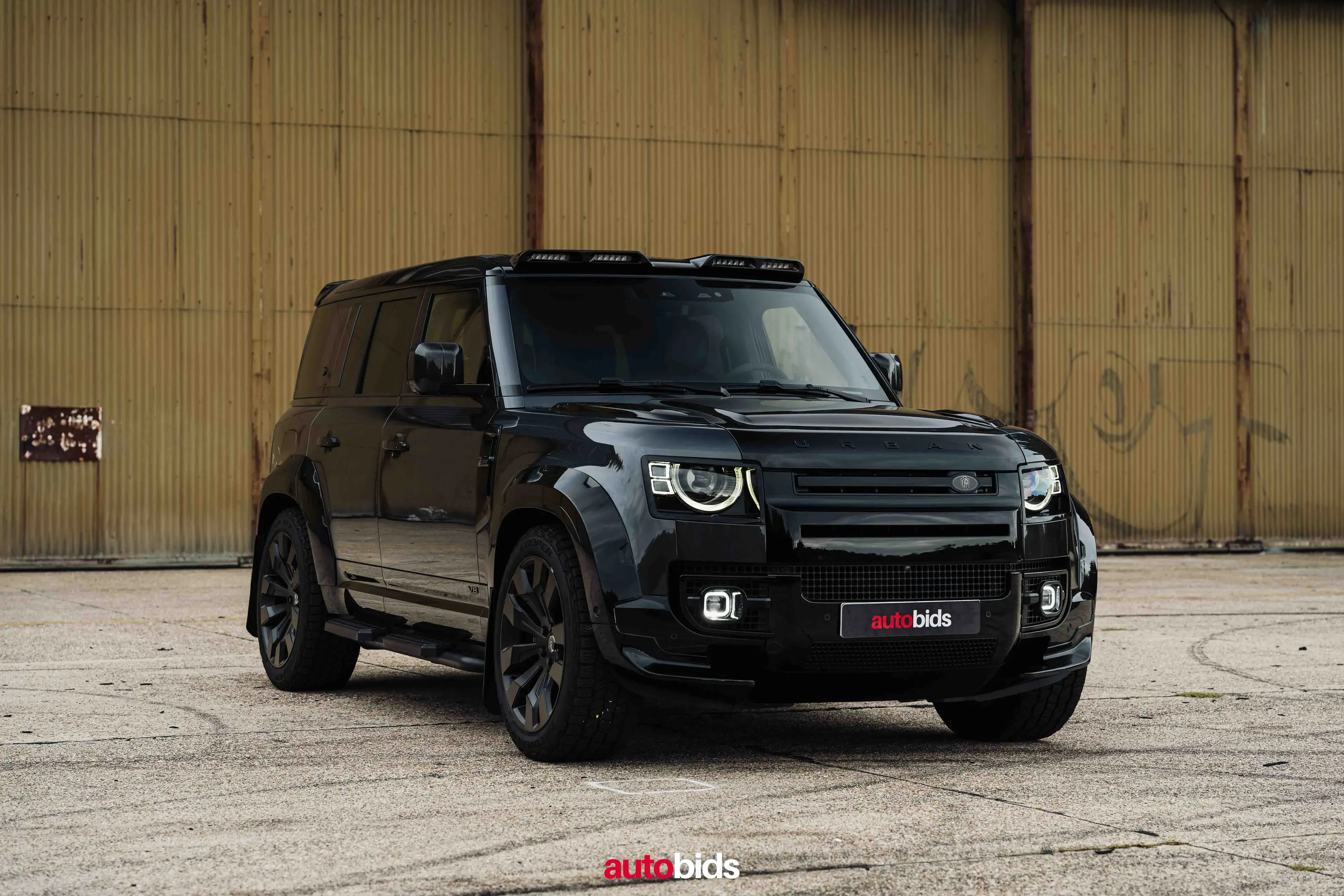 Land Rover Defender 110 V8 URBAN Widetrack