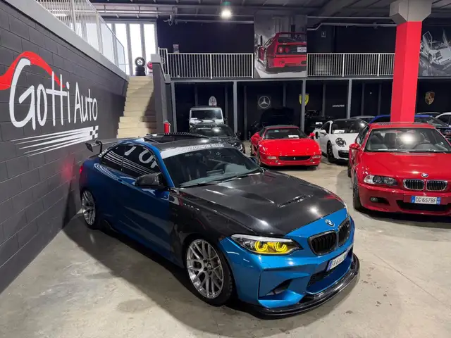 BMW M2 view 2
