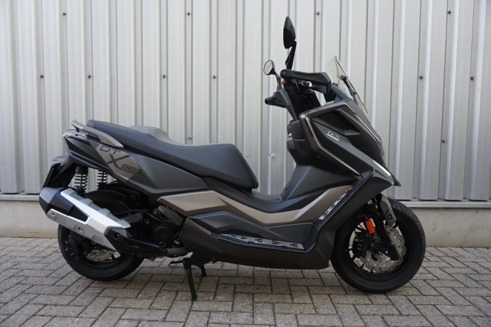 Kymco - Zwart - 1