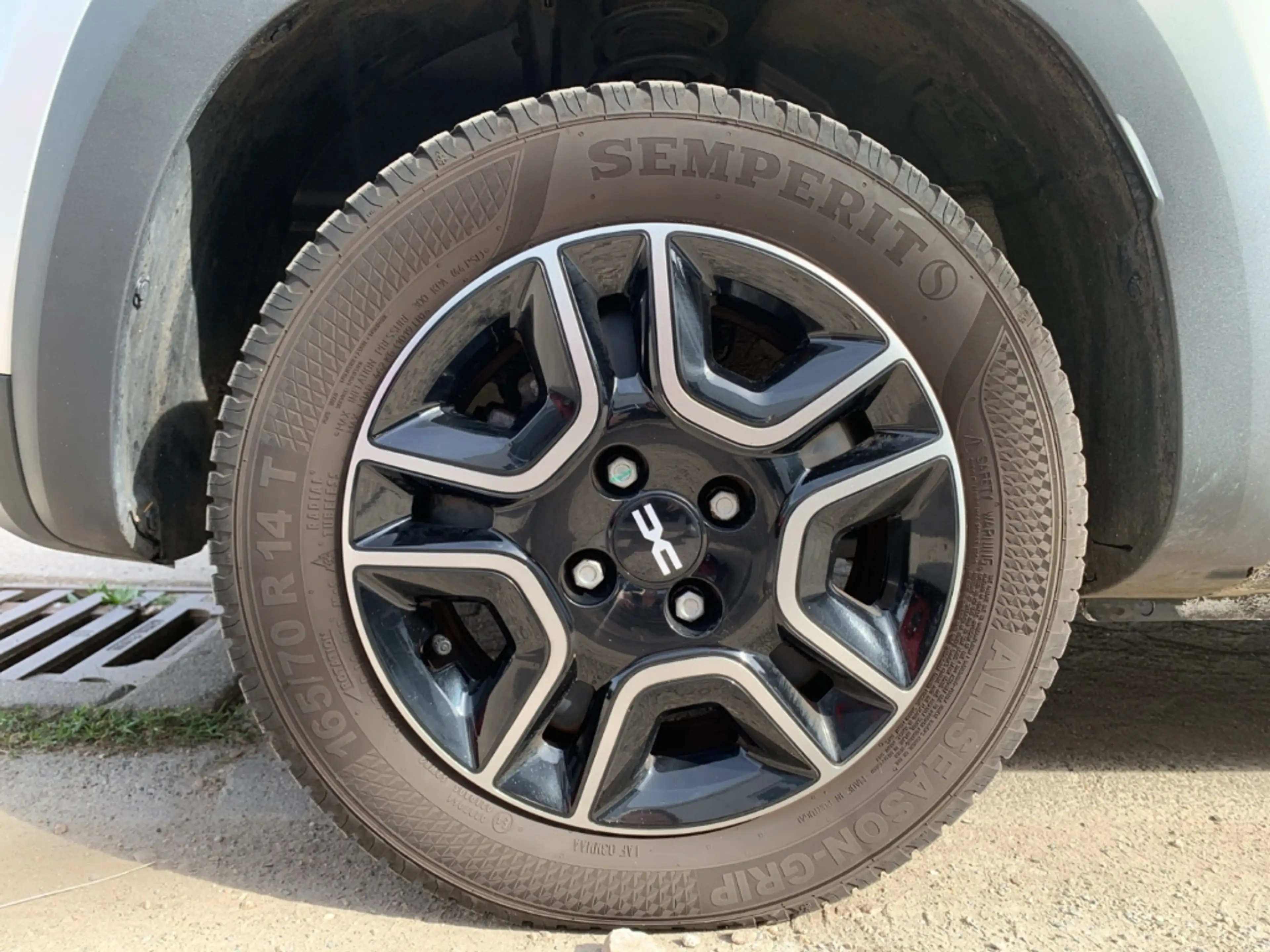 Dacia Spring ESSENTIAL ELECTRIC Essential Electric 45 KLIMA+DAB — photo 13