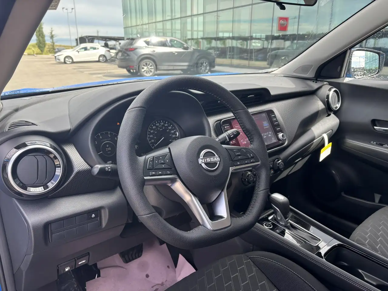Nissan Kicks снимка Nissan Kicks